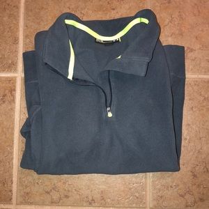 Under armour quarter zip size medium